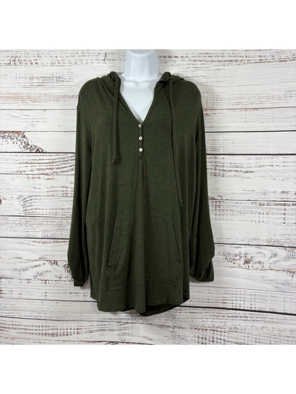 Market & Spruce Green Pullover V Neck Long Sleeve Hooded Top
